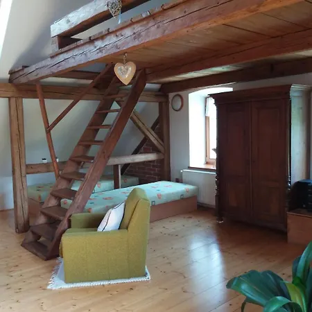 Apartman Apartman Na Upati Jestrebich Hor Stárkov